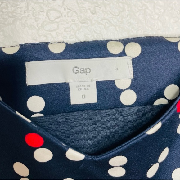 Gap Navy Blue Dress with red and white polka dots Size 0 Adjustable straps USA - Picture 2 of 8